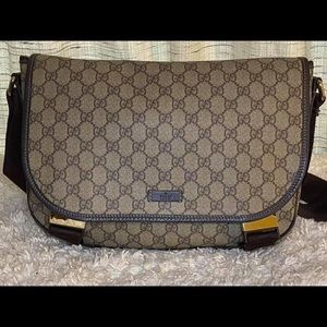 Gucci GG Messenger Bag